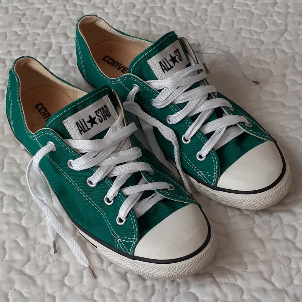 All star Converse fun vibrant green chucks